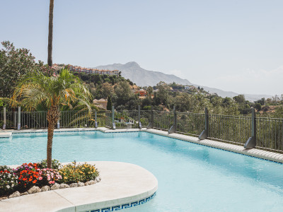 Apartamento en venta en Cumbres de Los Almendros, Benahavis