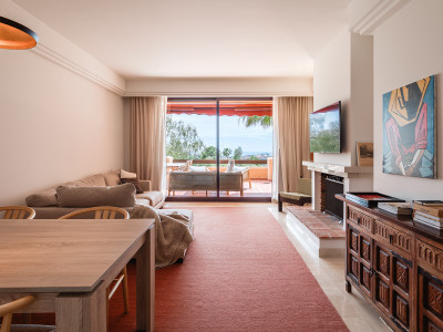 Apartamento en venta en Cumbres de Los Almendros, Benahavis