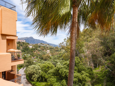 Apartamento en venta en Cumbres de Los Almendros, Benahavis