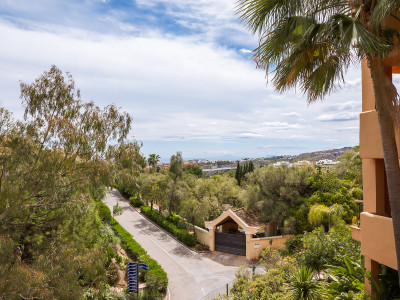 Apartamento en venta en Cumbres de Los Almendros, Benahavis