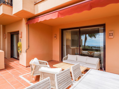 Apartamento en venta en Cumbres de Los Almendros, Benahavis