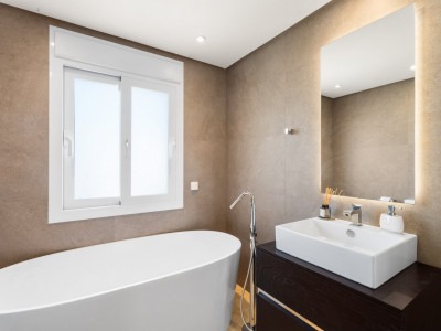 Villa à vendre à Nueva Andalucia