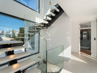 Villa à vendre à Paraiso Alto, Benahavis