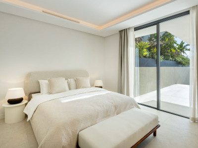 Villa à vendre à Elviria, Marbella Est