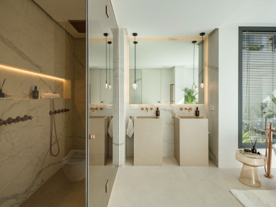 Villa à vendre à Elviria, Marbella Est