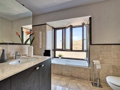 Villa à vendre à Benahavis Hills Country Club, Benahavis