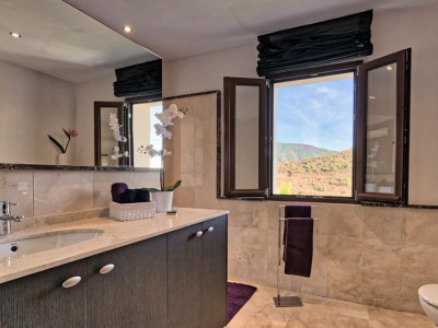 Villa à vendre à Benahavis Hills Country Club, Benahavis