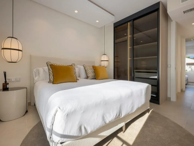 Apartamento en venta en Costalita, Estepona