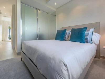 Apartamento en venta en Costalita, Estepona