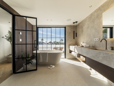 Villa à vendre à Nueva Andalucia