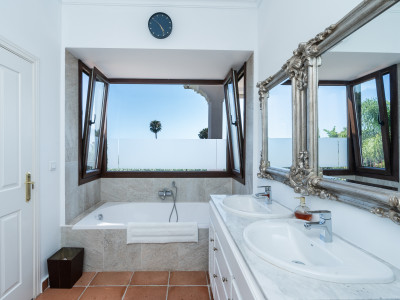 Villa zum Verkauf in Nagüeles, Marbella Goldene Meile