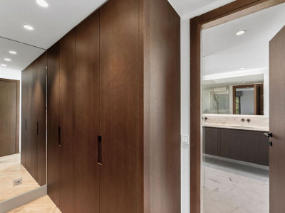 Apartamento en venta en Palacetes Los Belvederes, Nueva Andalucia