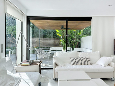 Semi Detached Villa for sale in Guadalvillas, San Pedro de Alcantara