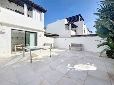 Semi Detached Villa for sale in Guadalvillas, San Pedro de Alcantara