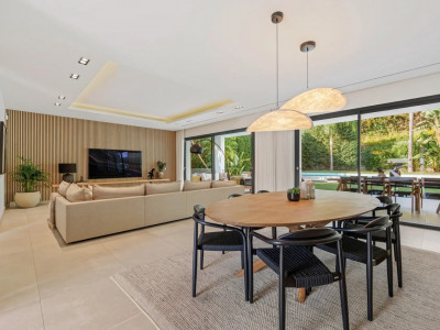 Villa à vendre à Nueva Andalucia