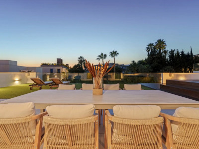 Villa à vendre à Nueva Andalucia