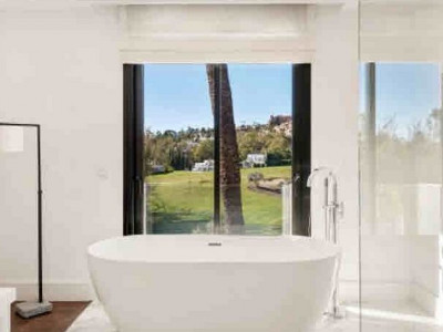 Villa à vendre à Nueva Andalucia