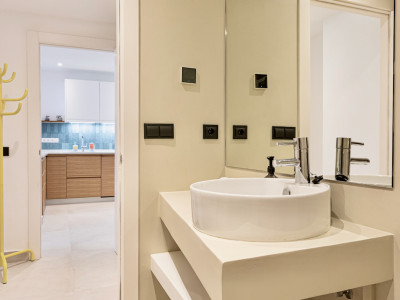 Apartamento en venta en Hacienda del Señorio de Cifuentes, Benahavis