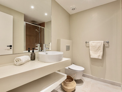 Apartamento en venta en Hacienda del Señorio de Cifuentes, Benahavis