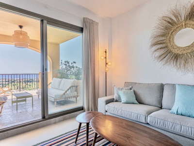 Apartamento en venta en Hacienda del Señorio de Cifuentes, Benahavis