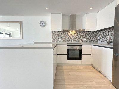 Adosado en venta en La Mairena, Marbella Este