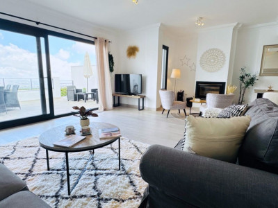 Adosado en venta en La Mairena, Marbella Este