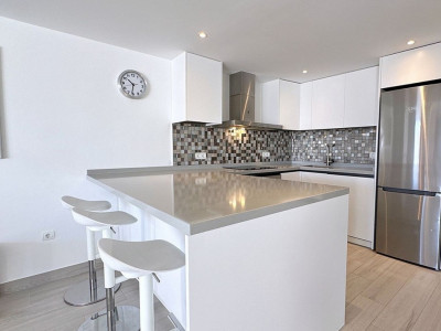 Adosado en venta en La Mairena, Marbella Este