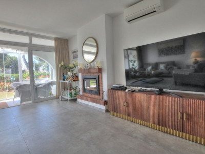 Villa Pareada en venta en Miraflores, Mijas Costa
