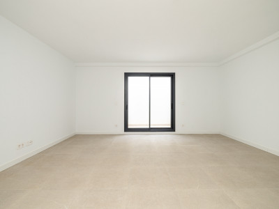 Adosado en venta en Atalaya, Estepona