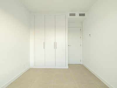 Adosado en venta en Atalaya, Estepona