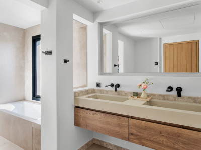 Вилла в продаже в Новая Андалусия