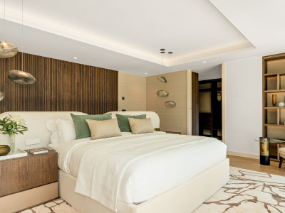 Villa for sale in Las Brisas del Golf, Nueva Andalucia