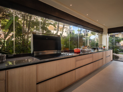 Апартамент на нижнем этаже в продаже в Aloha Park, Новая Андалусия