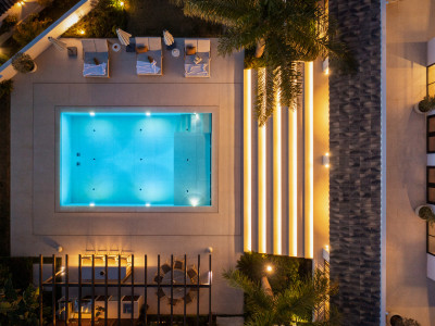 Villa à vendre à Los Naranjos Golf, Nueva Andalucia