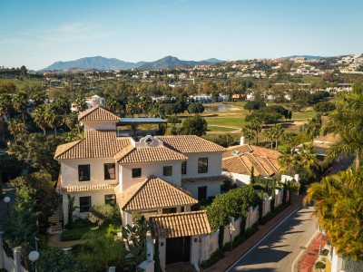 Villa à vendre à Los Naranjos Golf, Nueva Andalucia