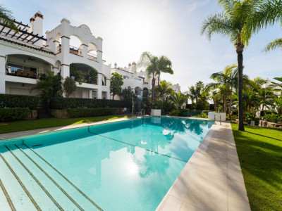 Erdgeschosswohnung zum Verkauf in Sierra Blanca, Marbella Goldene Meile