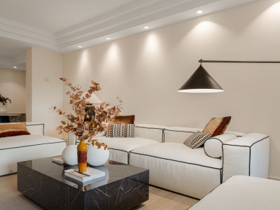 Erdgeschosswohnung zum Verkauf in Sierra Blanca, Marbella Goldene Meile