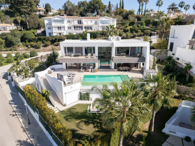 Villa zum Verkauf in El Paraiso, Estepona