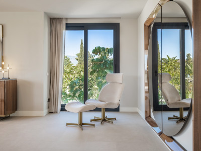 Villa zum Verkauf in El Paraiso, Estepona