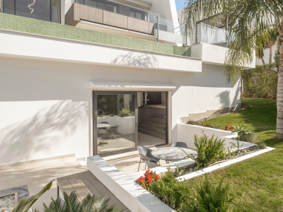 Villa zum Verkauf in El Paraiso, Estepona