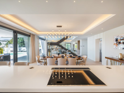 Villa zum Verkauf in El Paraiso, Estepona