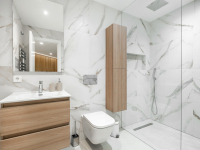 Villa zum Verkauf in El Paraiso, Estepona