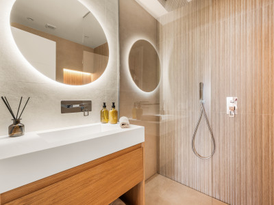 Wohnung zum Verkauf in Jardines de Andalucia, Nueva Andalucia