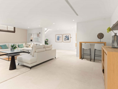 Villa zum Verkauf in Nueva Alcantara, San Pedro de Alcantara