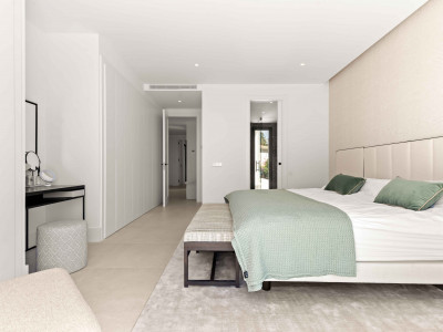 Villa zum Verkauf in Nueva Alcantara, San Pedro de Alcantara