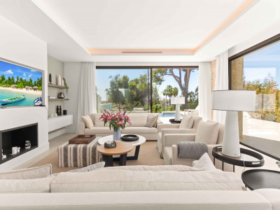 Villa zum Verkauf in Nueva Alcantara, San Pedro de Alcantara