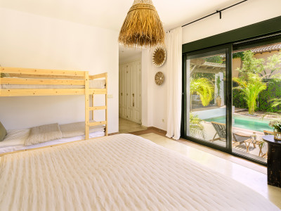 Villa à vendre à El Paraiso, Estepona