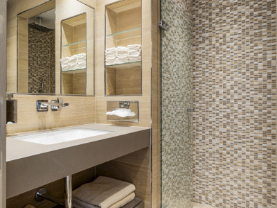 Zweistöckiges Penthouse zum Verkauf in Cumbres de Los Almendros, Benahavis