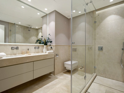 Duplex for sale in Sierra Blanca, Marbella Golden Mile