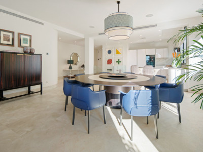 Duplex for sale in Sierra Blanca, Marbella Golden Mile